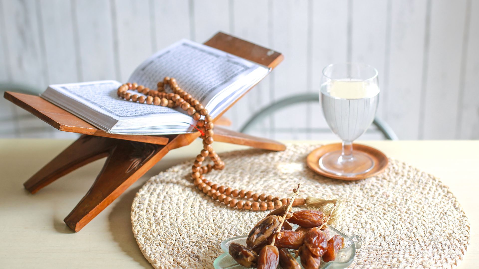 The Ultimate Ramadan Nutrition Guide: Stay Energized & Nourished While Fasting